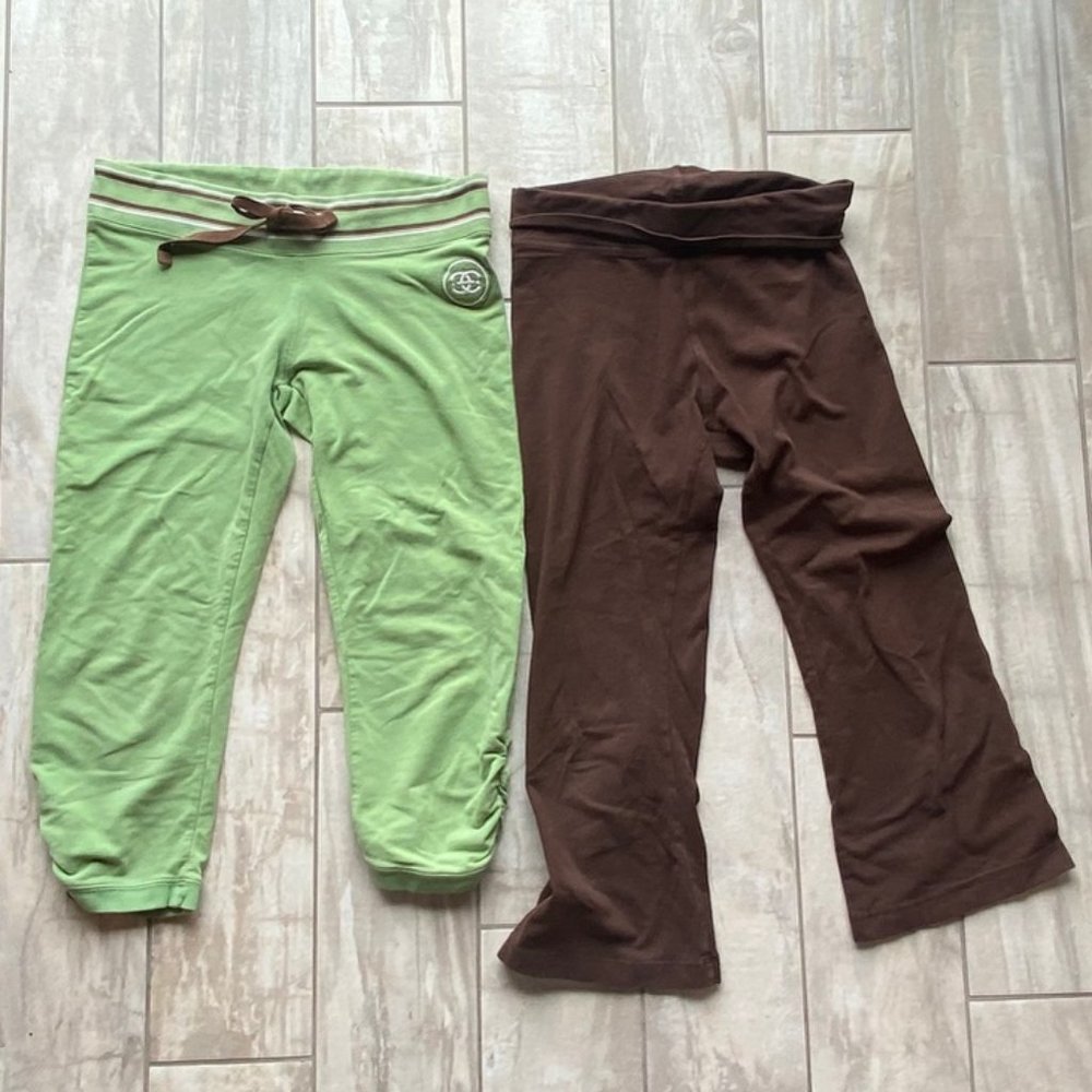 Casual Capri pants ~ Lot of 2 ~ Size S/M Junior ~ Cotton/Spandex